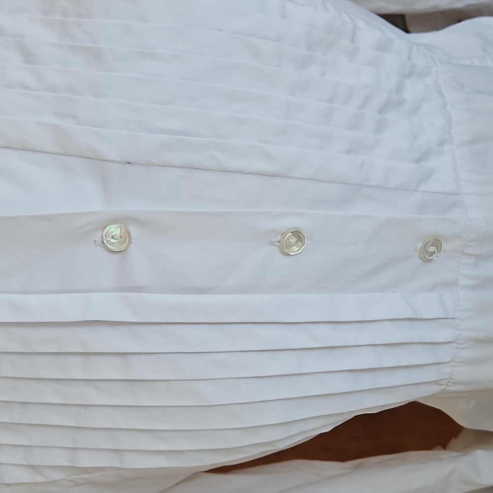 Elegant White Bell Sleeve Women's Top - Picture 5 of 9